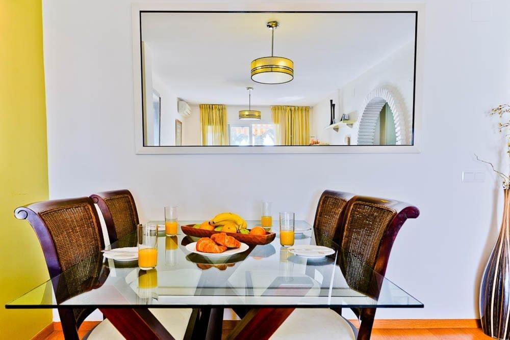 Las Palmeras Nerja Ngoại thất bức ảnh