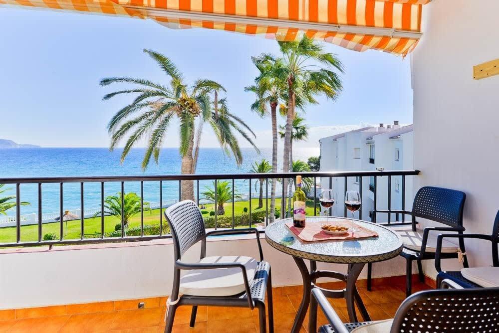 Las Palmeras Nerja Ngoại thất bức ảnh
